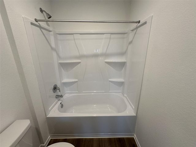 233 Magalia LN, Kyle, TX 78640