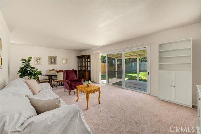 2353 Stanbridge Avenue, Long Beach, CA 90815