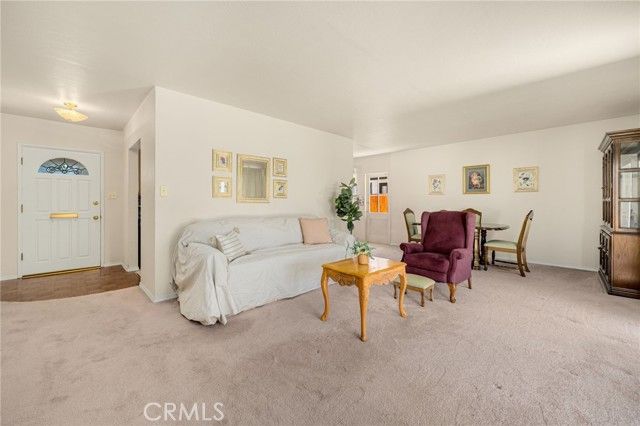 2353 Stanbridge Avenue, Long Beach, CA 90815