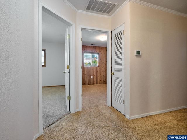 14653 Ottaway Rd NE, Aurora, OR 97002