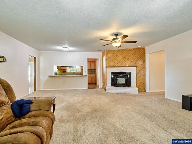 14653 Ottaway Rd NE, Aurora, OR 97002