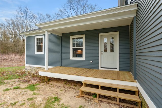 135 Golfview Drive, Plainwell, MI 49080