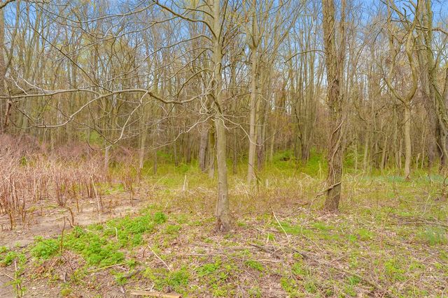 135 Golfview Drive, Plainwell, MI 49080