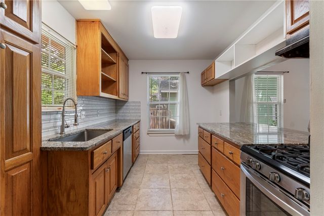 517 S Washington Avenue, Fayetteville, AR 72701