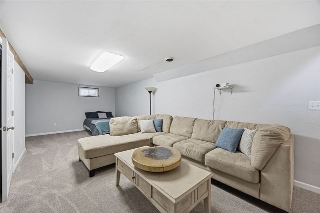 95 E Zeller Street, North Liberty, IA 52317