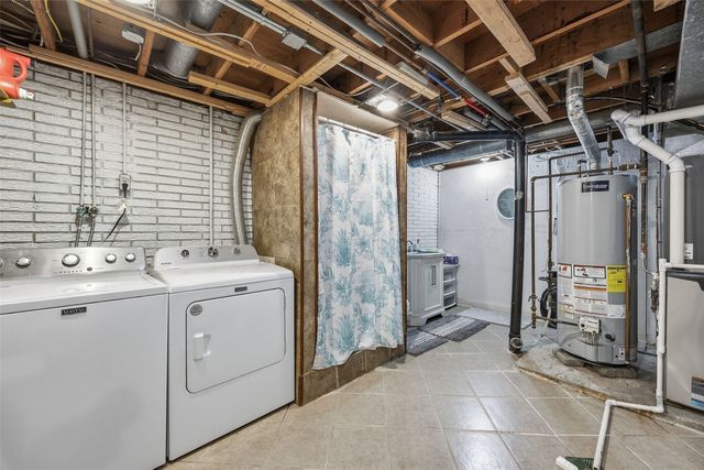 95 E Zeller Street, North Liberty, IA 52317