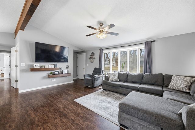 95 E Zeller Street, North Liberty, IA 52317