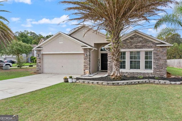 214 Pine Bluff Way, Kingsland, GA 31548