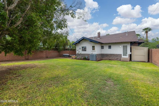 92 W LYNWOOD Street, Phoenix, AZ 85003