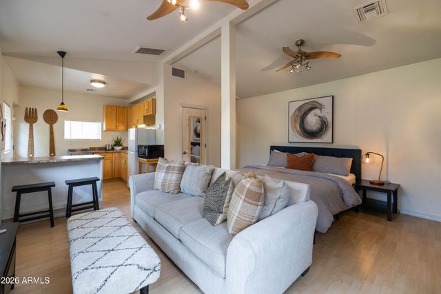 92 W LYNWOOD Street, Phoenix, AZ 85003