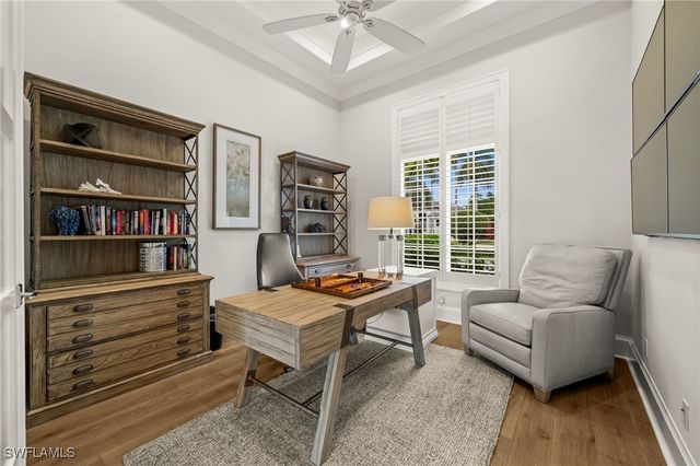 784 Anderson DR, Naples, FL 34103