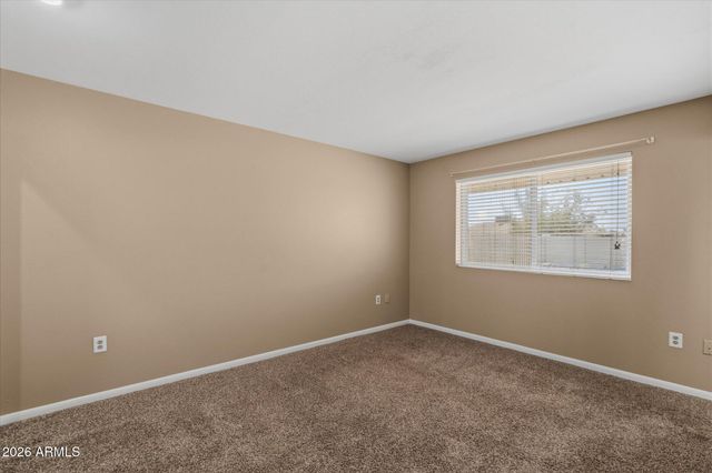 10317 W FLORIADE Drive, Sun City, AZ 85351