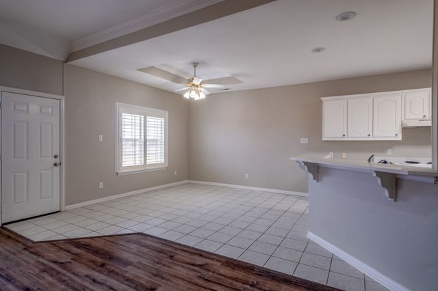 1225 Remington Park Drive, Talty, TX 75160