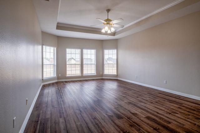 1225 Remington Park Drive, Talty, TX 75160