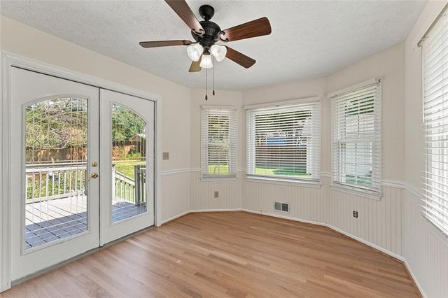 150 Acorn Drive, Mcdonough, GA 30253