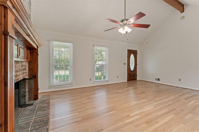 150 Acorn Drive, Mcdonough, GA 30253