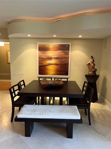 445 Grand Bay Dr 412, Key Biscayne, FL 33149