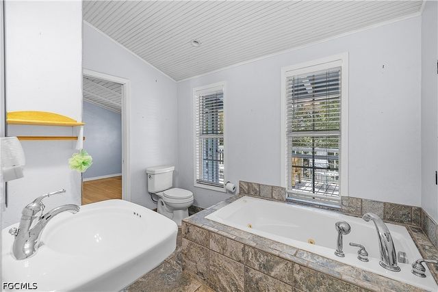 10545 Habitat TRL, Bokeelia, FL 33922