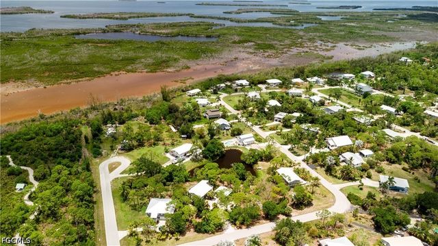 10545 Habitat TRL, Bokeelia, FL 33922