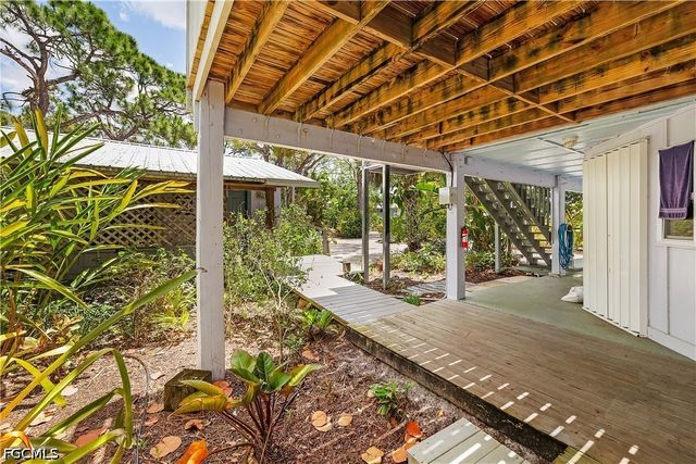 10545 Habitat TRL, Bokeelia, FL 33922
