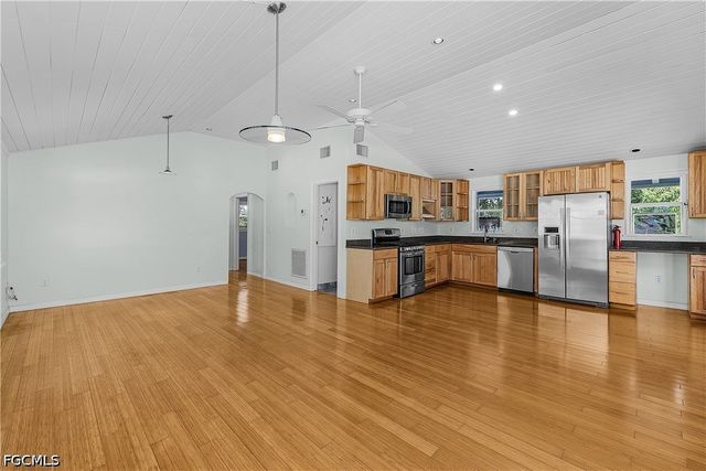10545 Habitat TRL, Bokeelia, FL 33922