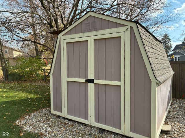 7687 Madden Lane, Fishers, IN 46038