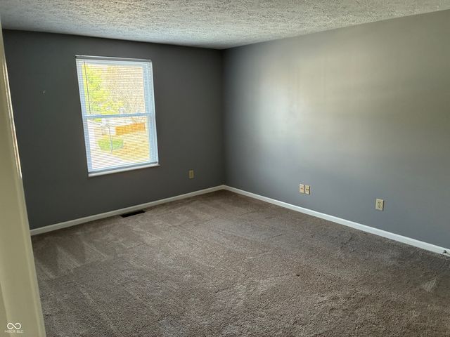 7687 Madden Lane, Fishers, IN 46038