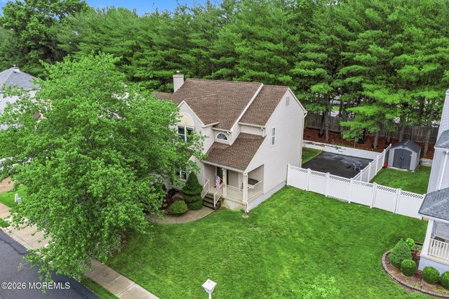29 Enclosure Drive, Morganville, NJ 07751