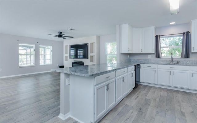 1916 SW 12TH TERRACE, Cape Coral, FL 33991
