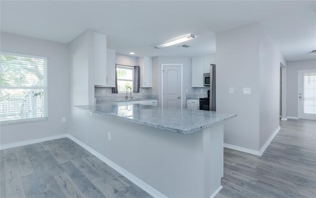 1916 SW 12TH TERRACE, Cape Coral, FL 33991