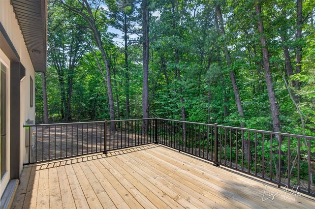 5527 E Samantha Lane, Twin Lake, MI 49457