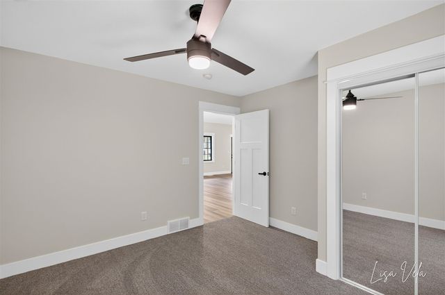 5527 E Samantha Lane, Twin Lake, MI 49457