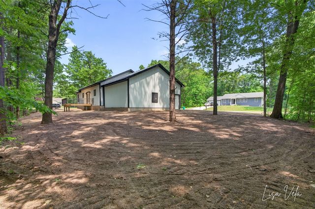 5527 E Samantha Lane, Twin Lake, MI 49457