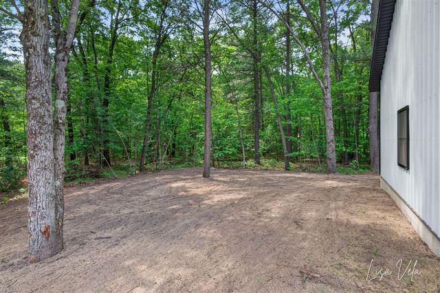 5527 E Samantha Lane, Twin Lake, MI 49457