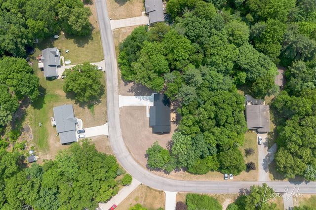 5527 E Samantha Lane, Twin Lake, MI 49457