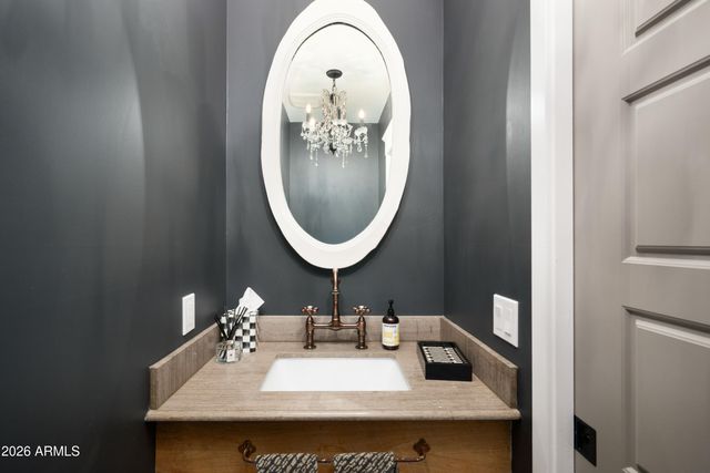 4618 E CALLE VENTURA --, Phoenix, AZ 85018