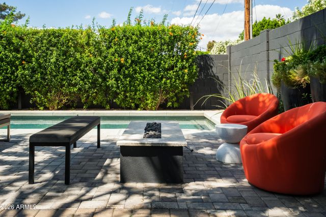 4618 E CALLE VENTURA --, Phoenix, AZ 85018