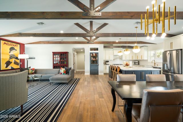 4618 E CALLE VENTURA --, Phoenix, AZ 85018