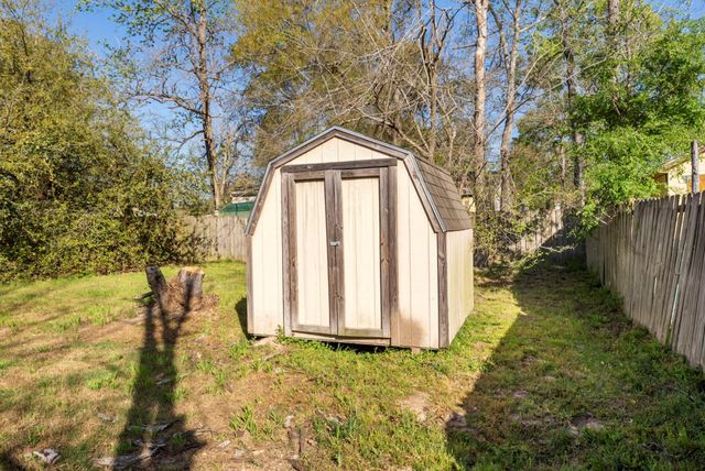 150 Pegasus Court, Conroe, TX 77306