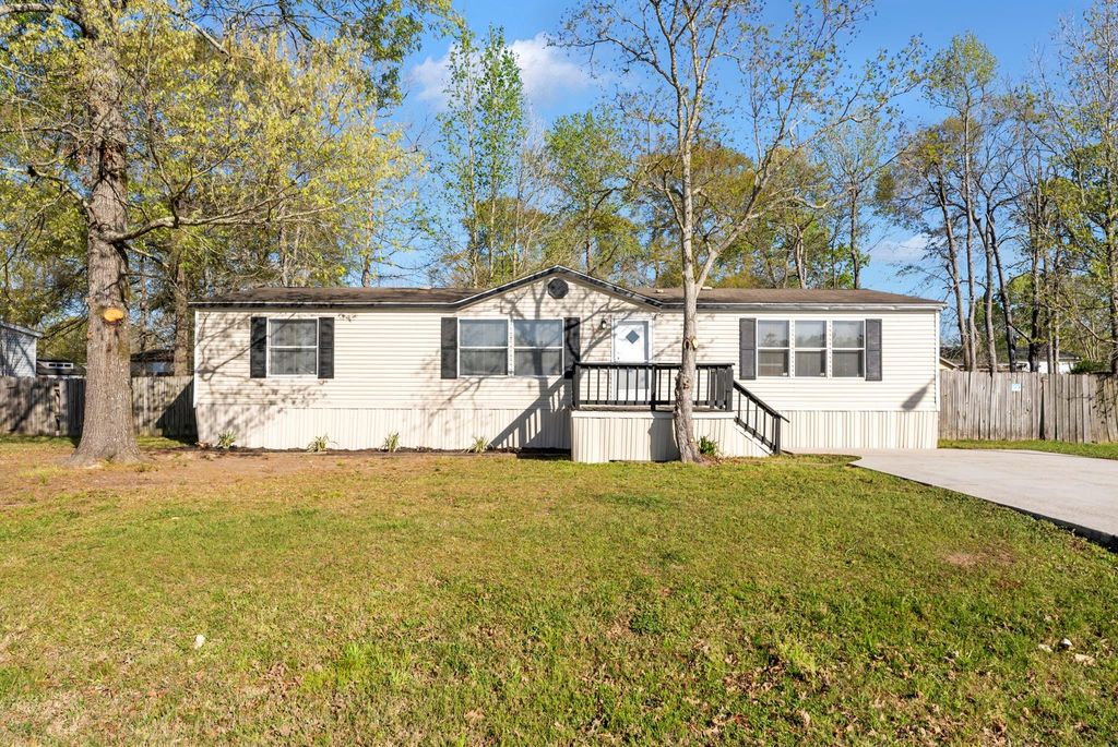 150 Pegasus Court, Conroe, TX 77306