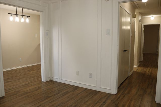 1515 Cherrycrest Street, Dallas, TX 75228