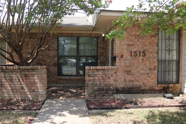 1515 Cherrycrest Street, Dallas, TX 75228