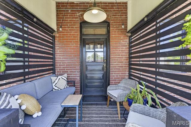 3243 Liberty Street, St Louis, MO 63111