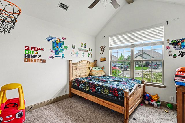 207 Bayless Avenue, Godley, TX 76044