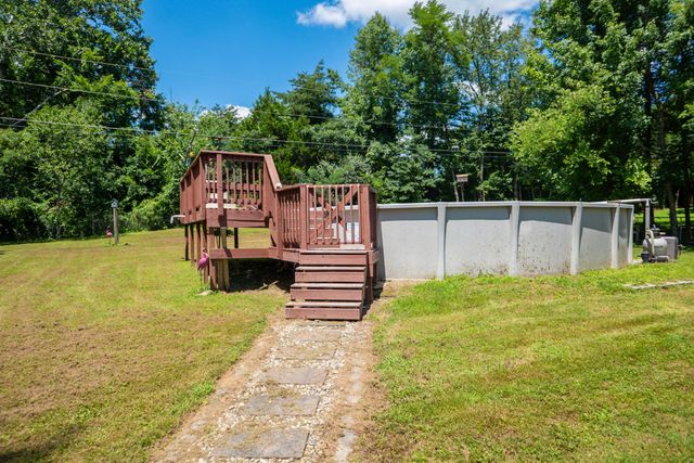 157 Woods Point Drive, Berea, KY 40403