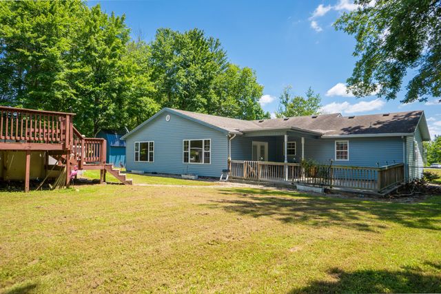157 Woods Point Drive, Berea, KY 40403