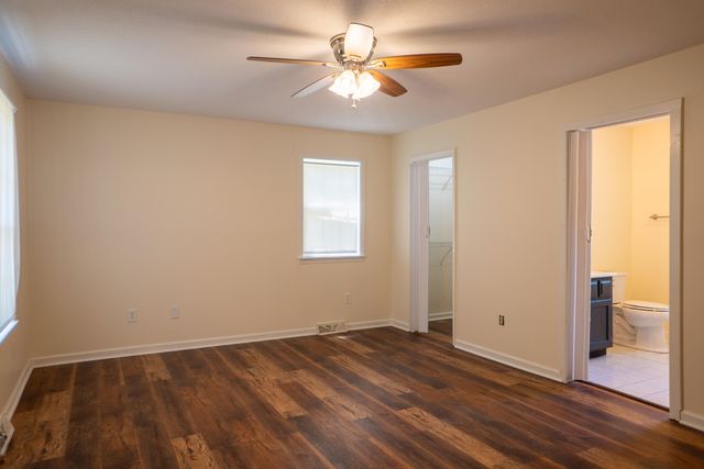 157 Woods Point Drive, Berea, KY 40403