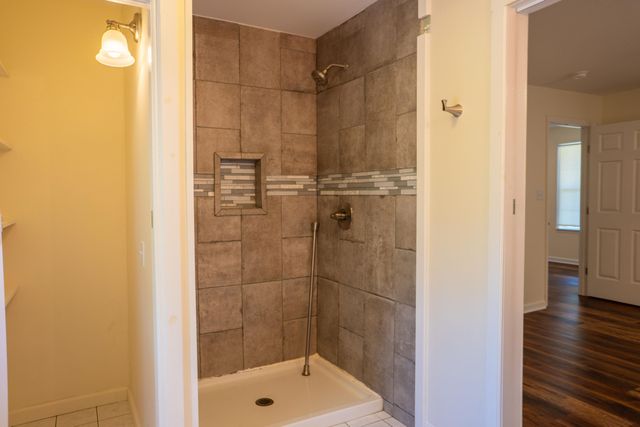 157 Woods Point Drive, Berea, KY 40403