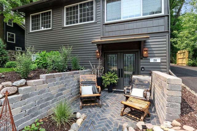 20 Collie STREET, Williams Bay, WI 53191