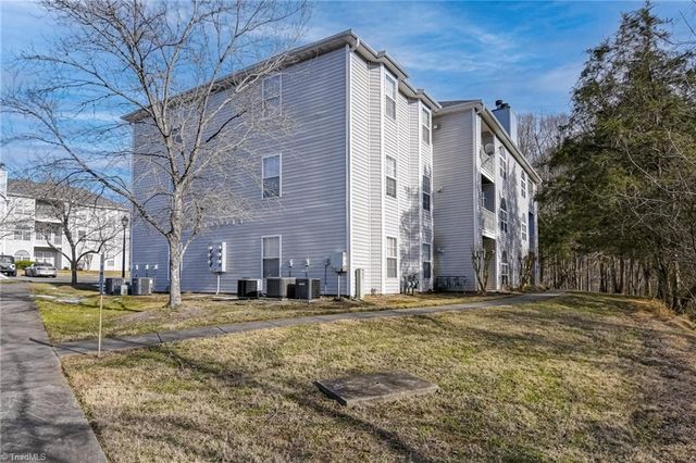 514 Rivertree Lane, Winston-salem, NC 27103